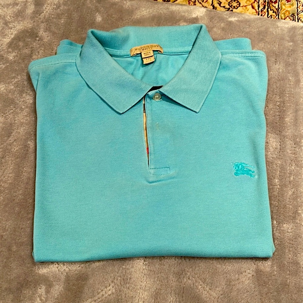 BURBERRY POLO T SHIRT ⭐️